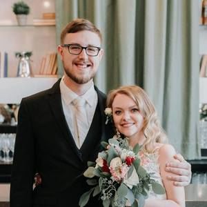 Meet your Posher, Destiny